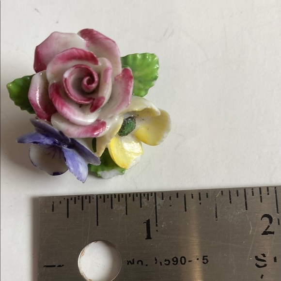 Floral Porcelain Brooch with Pink, Yellow, and Purple Accents - Picture 6 of 6